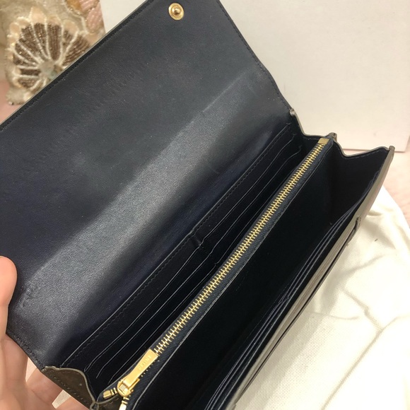Authentic Celine brown wallet-great condition!! - Picture 3 of 4